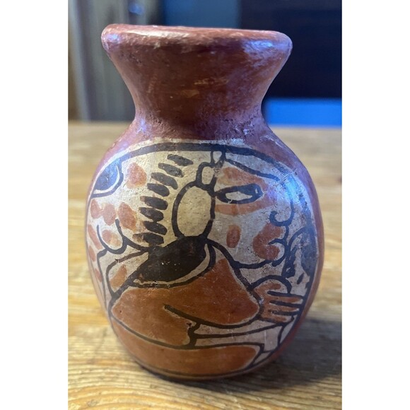 Aztec Style Vase Primitive Mexican Terracotta Rustic 4" Tall Native American - Picture 3 of 6